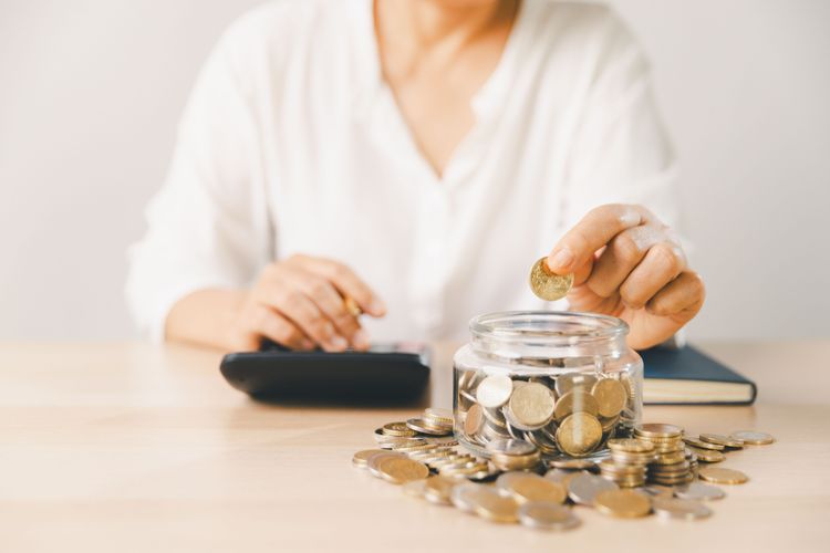 Frugal living: Gaya Hidup Cerdas atau Terlalu Pelit?